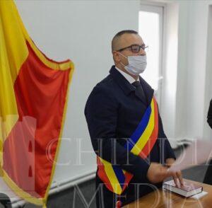 Read more about the article ULMI: BOGDAN TIȚA A DEPUS JURĂMÂNTUL PENTRU AL DOILEA MANDAT DE PRIMAR