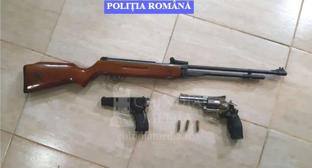 You are currently viewing IPJ DÂMBOVIȚA:  TREI ARME DEȚINUTE ILEGAL AU FOST CONFISCATE