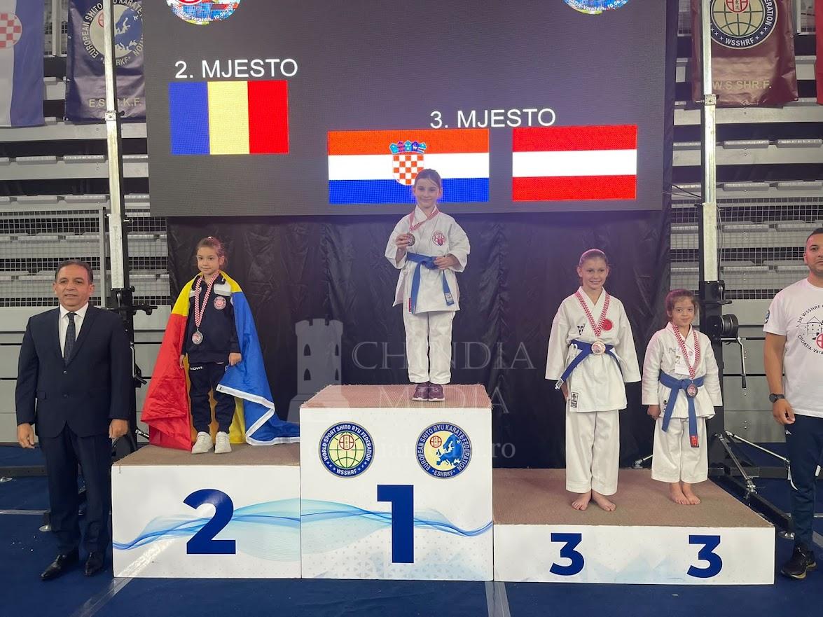 You are currently viewing Dâmbovița pe podiumul Campionatului European și Mondial de Karate Shyto Ryu din Croația