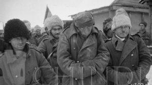 Read more about the article EDITORIAL: Generalul Tătăranu: „Mai bine mă împușc decât să mă întorc la Stalingrad!”