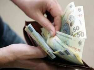 Read more about the article GUVERN: Se va majora salariul minim pe economie de la 1 octombrie 2023