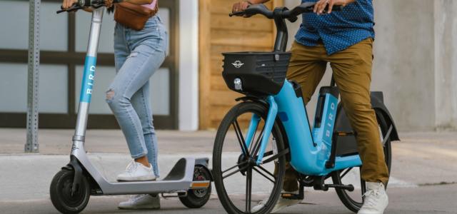 You are currently viewing ACTUAL: Legea care prevede obligativitatea asigurării RCA pentru trotinete și biciclete electrice a fost promulgată