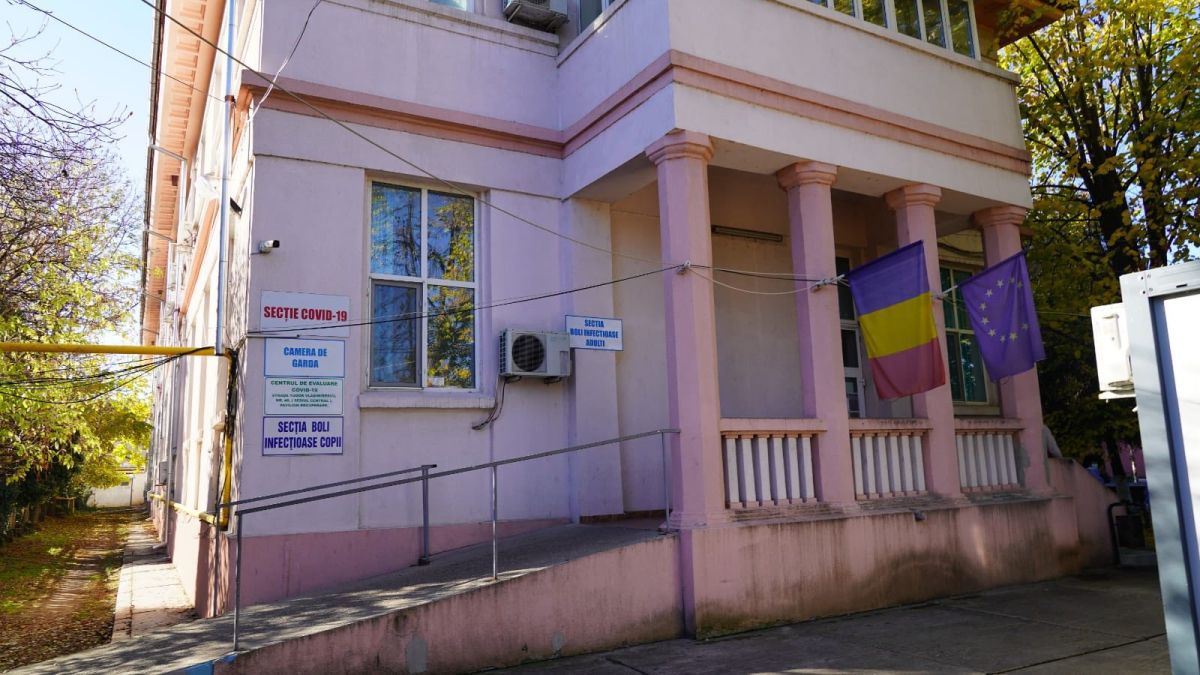 You are currently viewing Secțiea de Boli Infecțioase a Spitalului Județean de Urgență Târgoviște intră într-un amplu proces de modernizare energetică