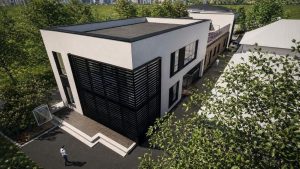 Read more about the article RAZVAD: Primarul Emanuel Spătaru a semnat astăzi contractul de finanțare pentru construcția unei creșe modernă
