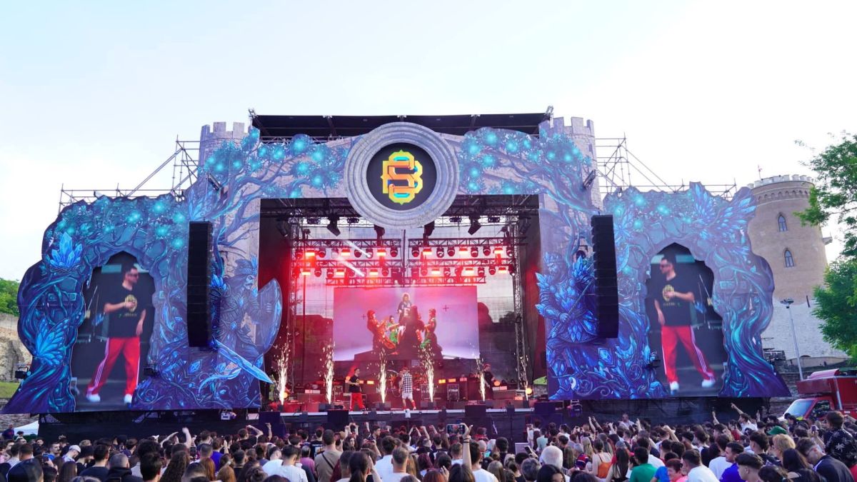 You are currently viewing Zilele Județului Dâmbovița – Concert spectaculos în Parcul Chindia