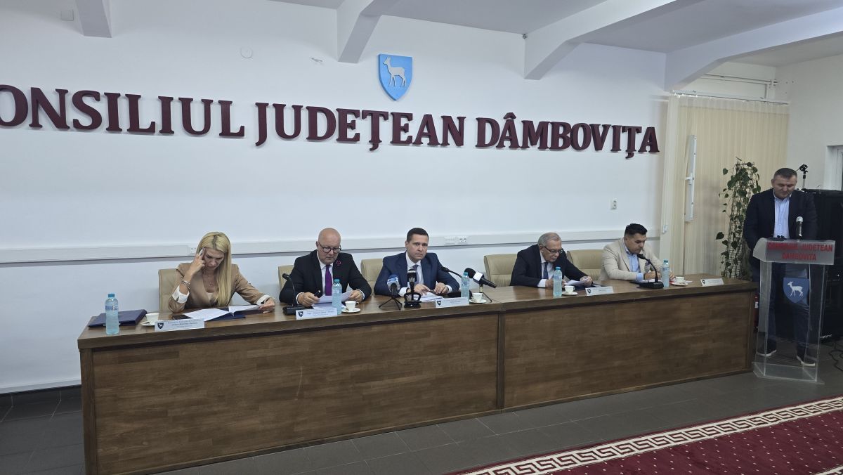 You are currently viewing CORNELIU ȘTEFAN: ” STOP MANIPULĂRII! CONSILIUL JUDEȚEAN DÂMBOVIȚA NU A AVUT NICIO MĂSURĂ DISPUSĂ DE CURTEA DE CONTURI!”