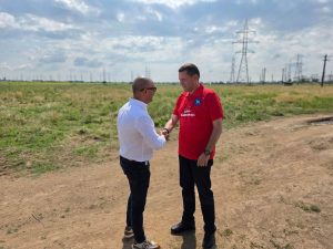 Read more about the article ULMI: VIZITĂ DE LUCRU A PRIMARULUI BOGDAN TIȚA SI A PREȘEDINTELUI CJ DÂMBOVIȚA,  CORNELIU ȘTEFAN,  PE ȘANTIERELE INVESTIȚIILOR DIN COMUNĂ